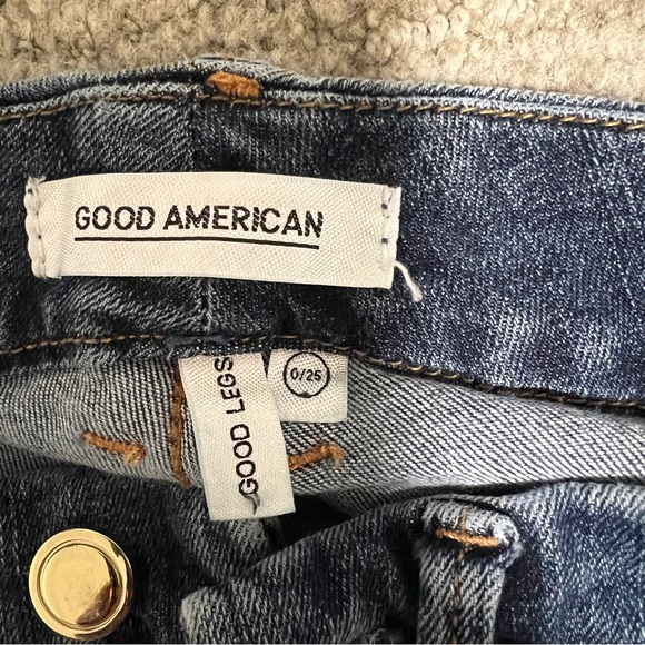 Good American Good Legs Skinny Jeans size 0 - Picture 12 of 16